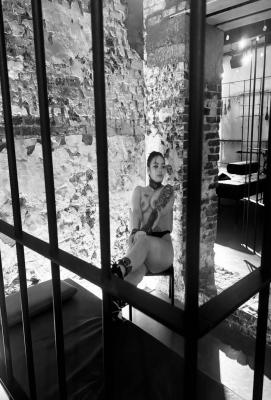 Emma: Party girl