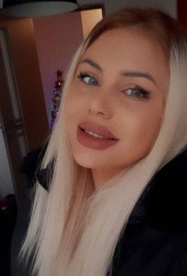 Adriana: Just moving..I love the tongues